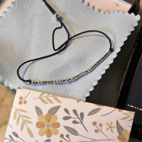 NWT NiB morse code message bracelet with gift box and card "LOVE YOU MOM" - Picture 2 of 4